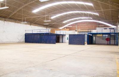 VENTA DE GRAN ALMACÉN EN CHICLAYO